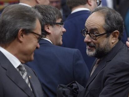 <span >Mas, con el dirigente y diputado de la CUP Antonio Baños.</span>