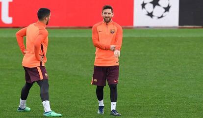 Suárez e Messi treinam para jogo contra a Roma.