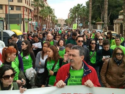 Manifestación de interinos contra los recortes en Valencia en marzo.