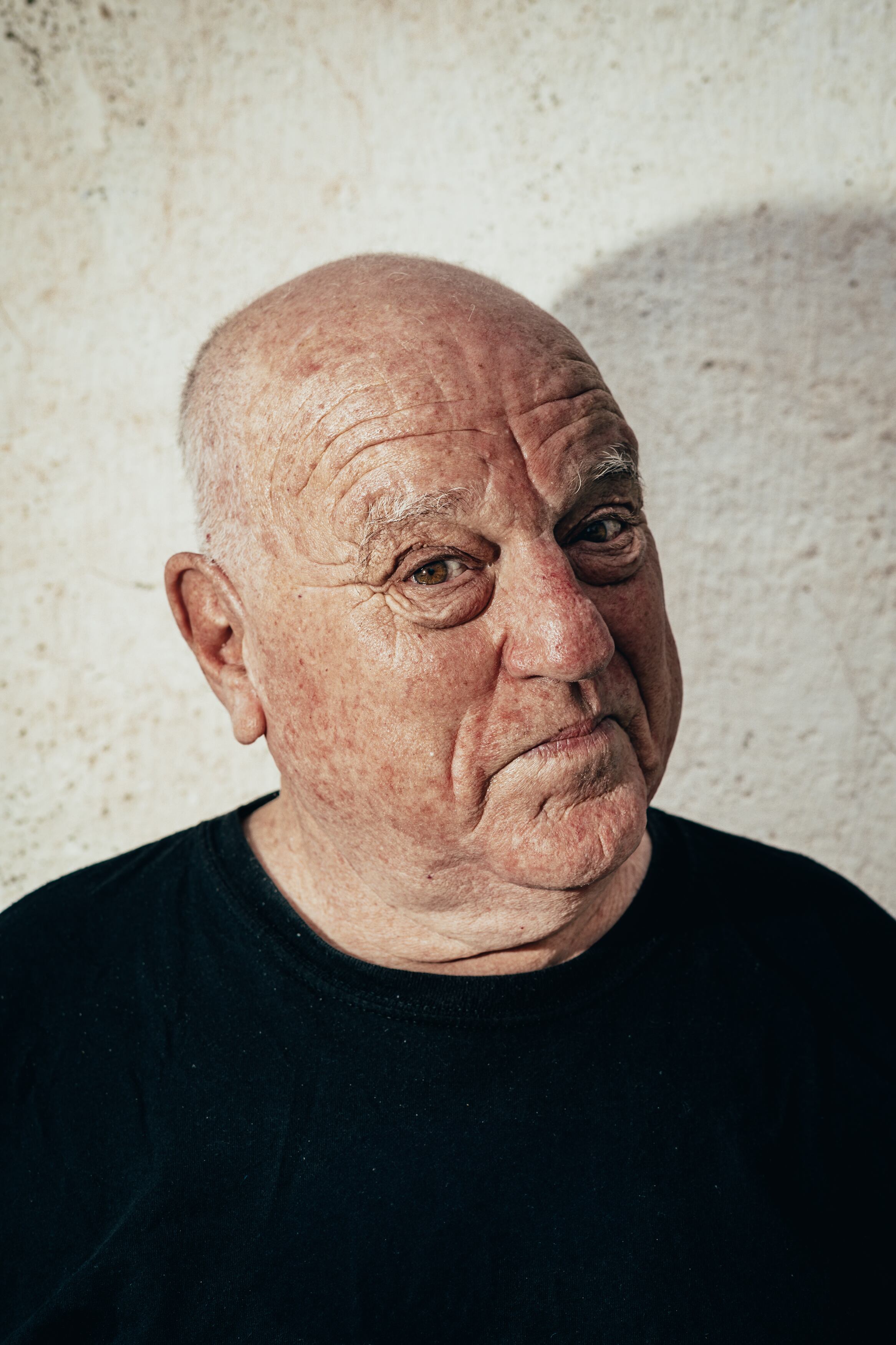 El cómico, actor y artista de circo Leo Bassi. 