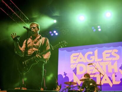 Jesse Hughes, de Eagles of Death Metal, durante una actuación en Los Ángeles el pasado 25 de octubre.