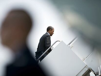 El presidente de EE UU, Barack Obama, aborda el Air Force 1.