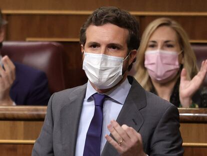 El líder del PP, Pablo Casado, interviene en una sesión de control al Gobierno en el Congreso de los Diputados,.