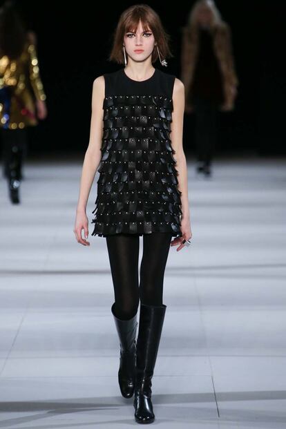 Saint Laurent resucita a Edie Sedgwick en la pasarela