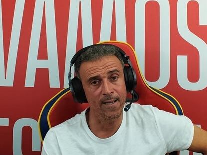 Luis Enrique durante uno de sus 'streamings' desde Qatar.