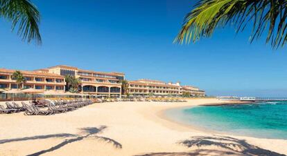 Hotel Atlantis Bah&iacute;a Real, en Fuerteventura