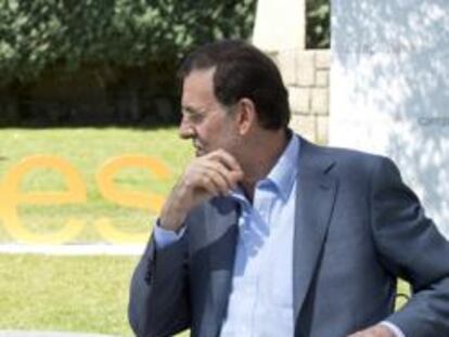 Rajoy y Aznar en el campus Faes.