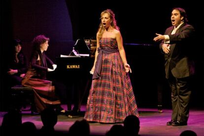 La soprano Graciela Armendriz y el tenor Jos Carlo Marino, durante su actuación en el ciclo 'Seis Nuevas Voces'.