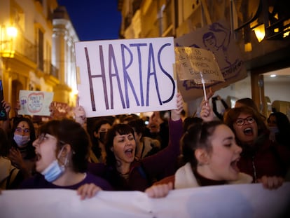 Manifestación en Sevilla el 8 de marzo de 2022 por el día internacional de la mujer.