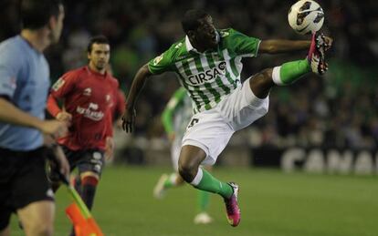 Campbell, en un partido del Betis.