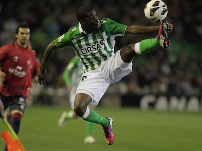 Campbell, en un partido del Betis.