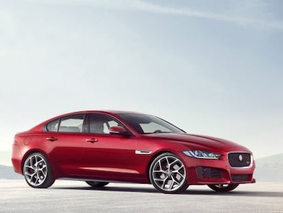 El Jaguar XE es la nueva alternativa de la marca a los Audi A4 y BMW Serie 3. 