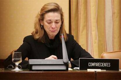 Pilar Manjón no pudo contener las lágrimas en su intervención ante la comisión del 11-M
.