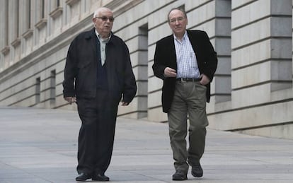 Political prisoners Víctor Díaz and Raúl Herrero.