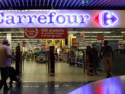 Un supermercado Carrefour en Niza (Francia).