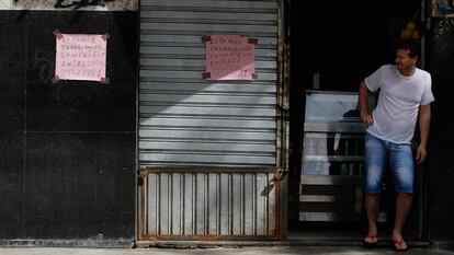 Comércio no Rio de Janeiro está fechado por determinação da prefeitura.