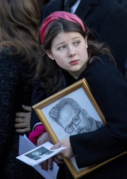 Maud Angelica Behn, a la salida de la catedral de Oslo, el pasado 3 de enero, tras el funeral de su padre, Ari Behn.