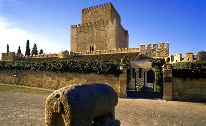 Entrada al parador de Ciudad Rodrigo (Salamanca).