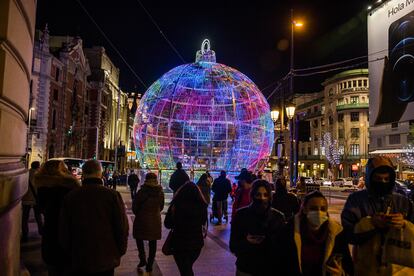 Luces de Navidad en el centro de Madrid el 2 de diciembre.