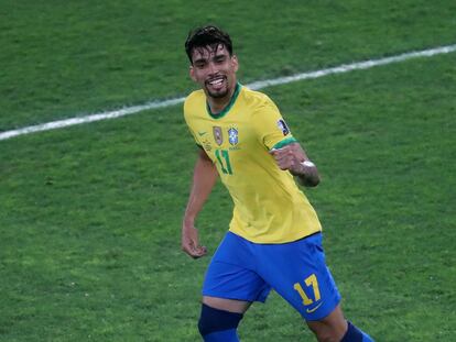 El brasileño Lucas Paquetá celebra un gol contra Perú, en las semifinales de la Copa América.