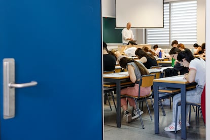 Más de 24.200 estudiantes (un 59 % mujeres y un 41 % hombres) se presentaron a las Pruebas de Acceso a la Universidad en la Comunidad Valenciana, que se celebraron desde el martes y hasta el jueves.