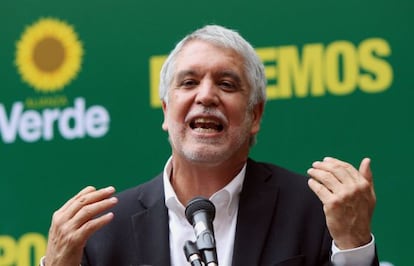 Enrique Pe&ntilde;alosa, candidato presidencial por la Alianza Verde.