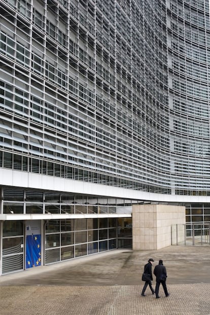 Entrada del edificio de la Comisión Europea.