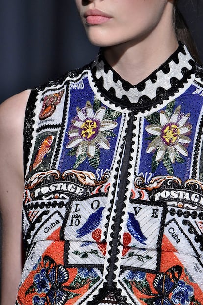 Detalle de la colección que presentó Mary Katrantzou.