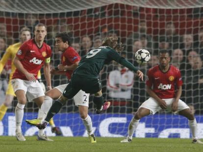 Modric marca el primer gol del Madrid en Old Trafford.