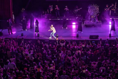 Natanael Cano during his first concert at the National Auditorium, in front of 10,000 people, on May 30, 2023.