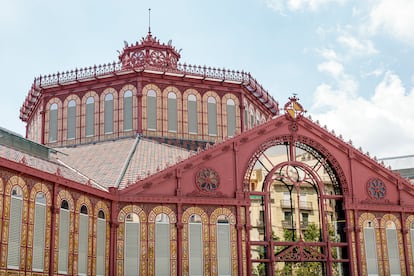 La ampliación y remodelación del mercado de Sant Antoni de Barcelona, construido en 1832 por Antoni Rovira i Trias, ha supuesto un trabajo de nueve años. |