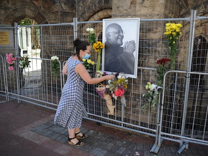 Muere Desmond Tutu