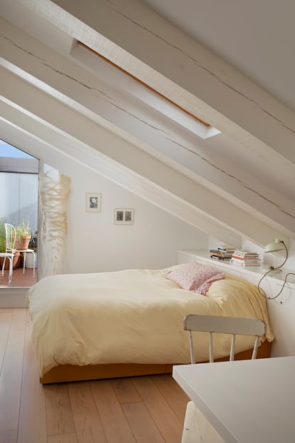 Dormitorio del piso de Raquel Buj.