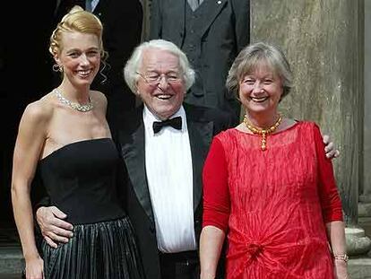 Wolfgang Wagner, con su esposa Gudrun y su hija Katharina.
