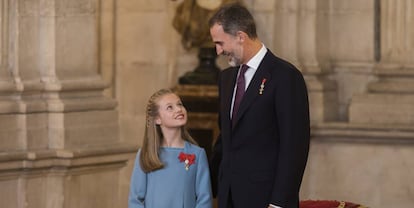 El Rey y la princesa Leonor, durante el acto.