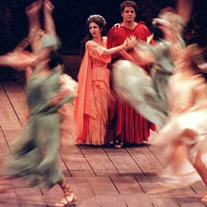 Una escena del montaje de 'L'Orfeo', de Monteverdi, que se representó en el Teatro Real de Madrid en 1999.