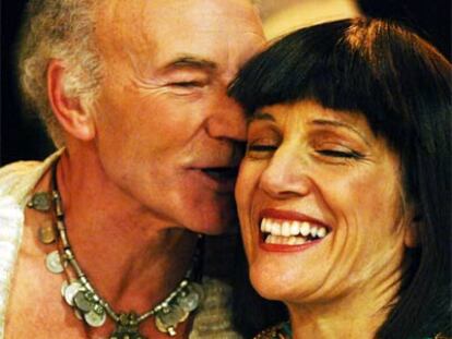 Patric Stewart y Harriet Walter, en el montaje de <i>Antonio y Cleopatra </i>en el teatro Swan de Stratford.
