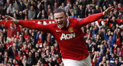 Rooney celebra un gol en un partido de la Premier League.