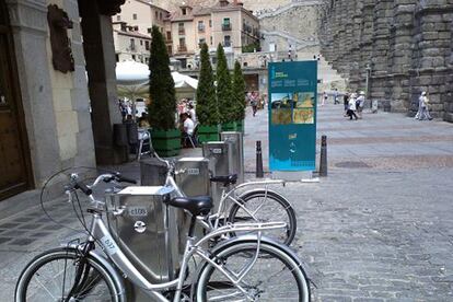 Bicicletas del sistema público de alquiler en Segovia.