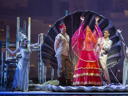 Un momento del montaje de la ópera de Bizet 'Los pescadores de perlas', en el Liceo.