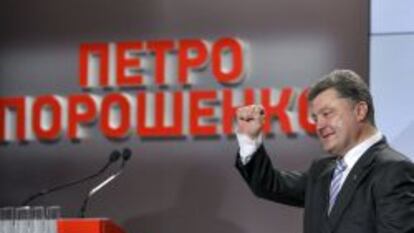 El empresario Petro Poroshenko en su cuartel electoral en Kiev