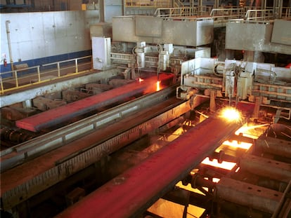 Imagen de archivo de la producción de acero en la planta de AHMSA en Monclova, en el Estado de Coahuila (México).