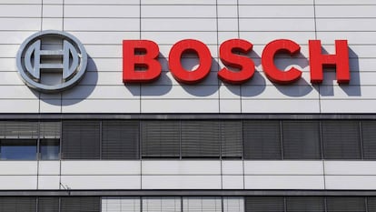 Logo de Bosch en la sede de Stuttgart (Alemania), en una imagen de archivo.