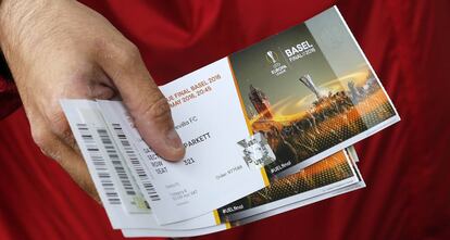 La afici&oacute;n del Sevilla ha agotado las entradas para la final de Basilea.