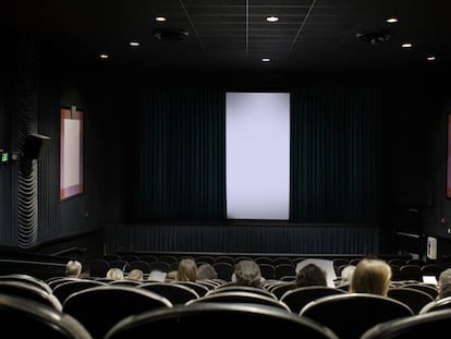 Las pantallas de los cines se pondrán en posición vertical para el público ‘millennial’