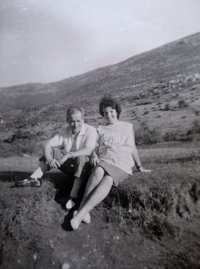 Manolita del Arco y Ángel Martínez, en los años sesenta, tras salir en libertad.