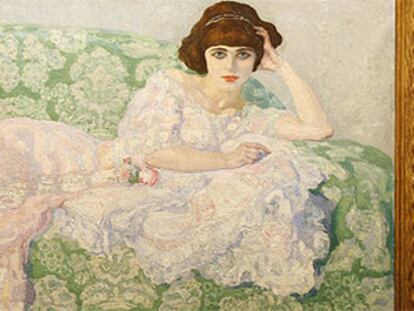 <i>La gata rosa</i> (1908) de Hermenegildo Anglada Camarasa.