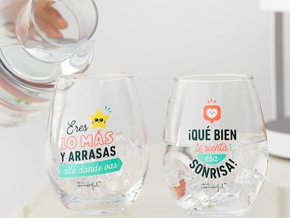 Vasos perfectos para sorprender con un regalo práctico, como los de Mr.Wonderful, que incluyen divertidos mensajes.