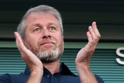 Roman Abramovich durante un partido de la Premier League entre el Chelsea y el West Ham.