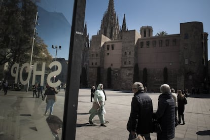 La plaça de la Catedral de Barcelona va acollir un mercat d'esclaus.